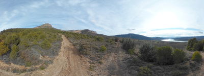 Agafem A La Dreta Cap A La Font de La Figuera